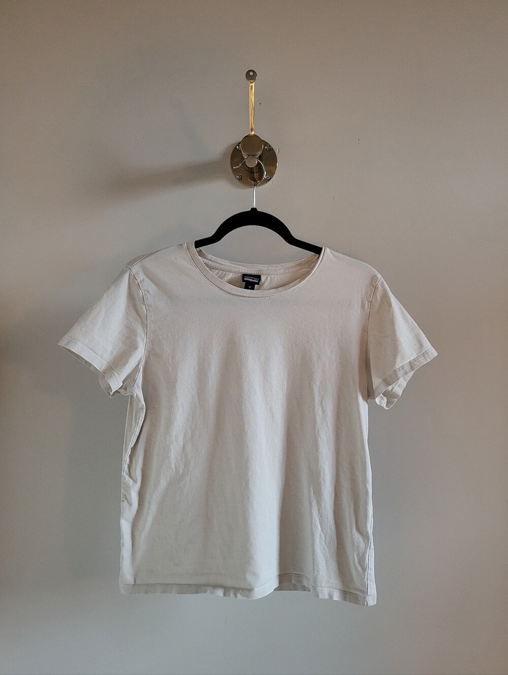 Patagonia Women's Lightweight Short Sleeve T Shirt Off White Gray Medium